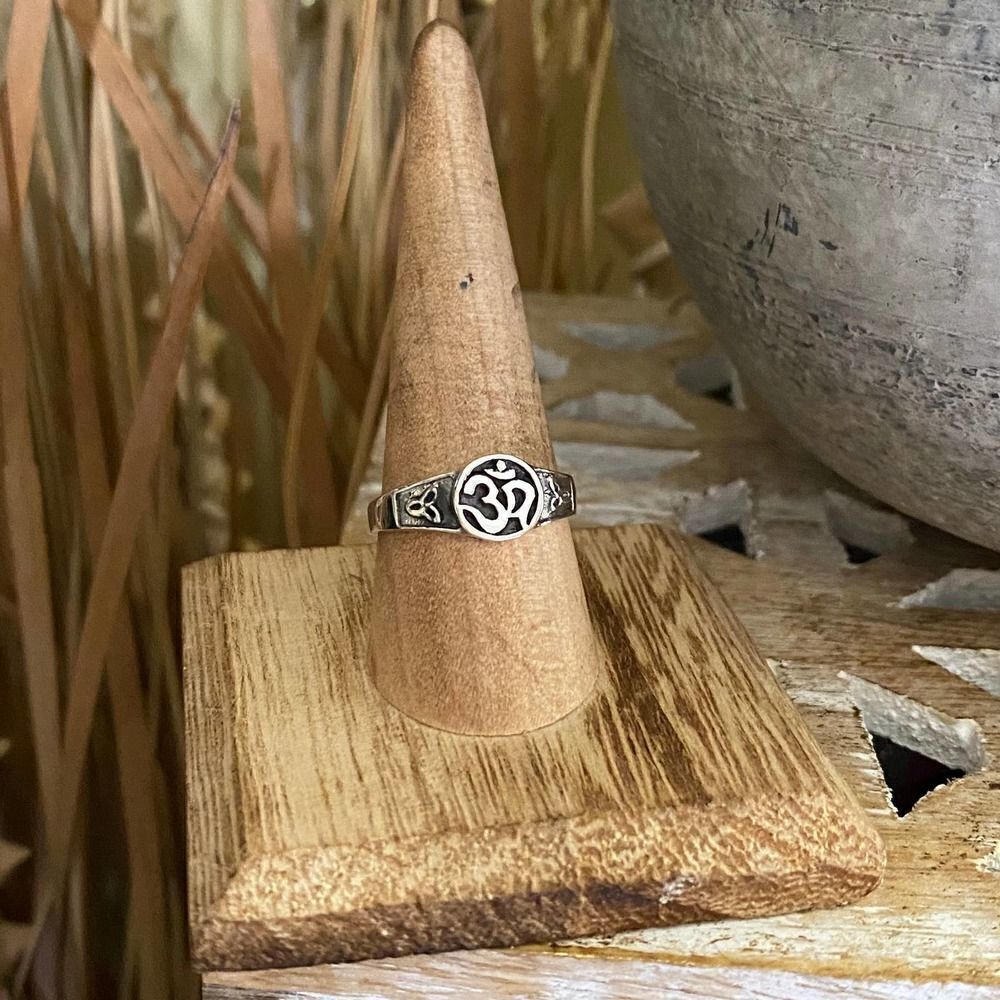 Sterling silver Om Ring Size 9 3/4